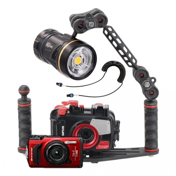 OM System TG-7 + PT-059 Housing + Weefine Ring Strobe WFS09 Strobe Underwater Photo Package