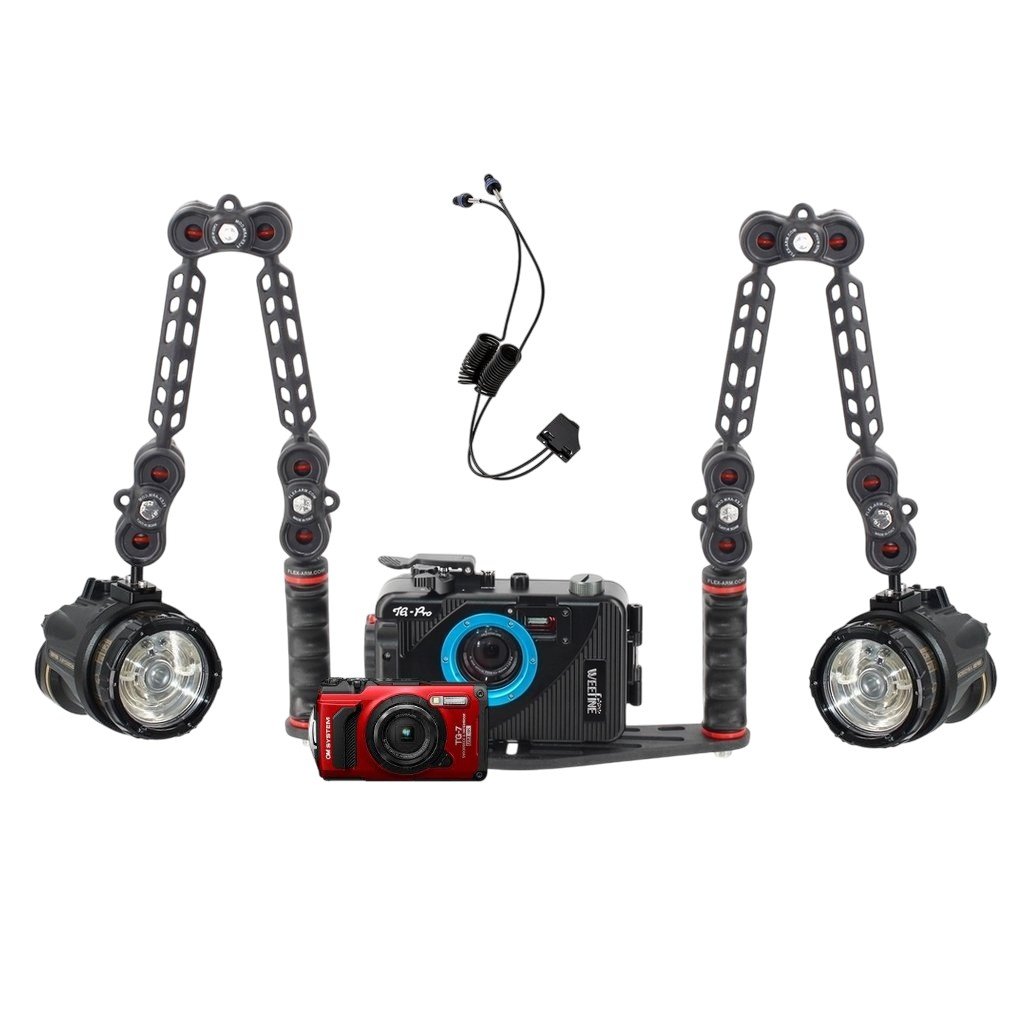 OM System TG-7 + Weefine WFH-TG PRO Housing + Double Strobe Sea and Sea YS-D130R Underwater Photo Package
